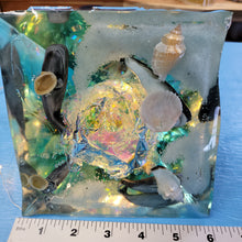 Load image into Gallery viewer, Pyramid - Underwater Oceanscape