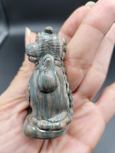 Load image into Gallery viewer, Natural safflower green, mineral raw stone Dinosaur