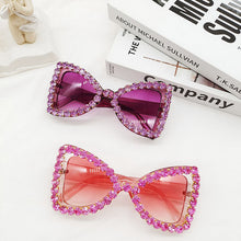 Load image into Gallery viewer, Trendy Fashion Butterfly Frame Sunglasses