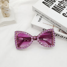 Load image into Gallery viewer, Trendy Fashion Butterfly Frame Sunglasses